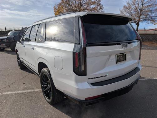 2021 Cadillac Escalade ESV Sport Platinum
