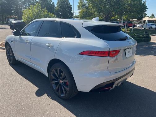2018 Jaguar F-PACE S