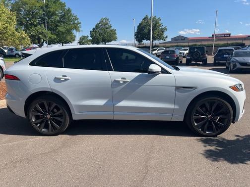 2018 Jaguar F-PACE S