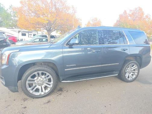 2019 GMC Yukon SLT