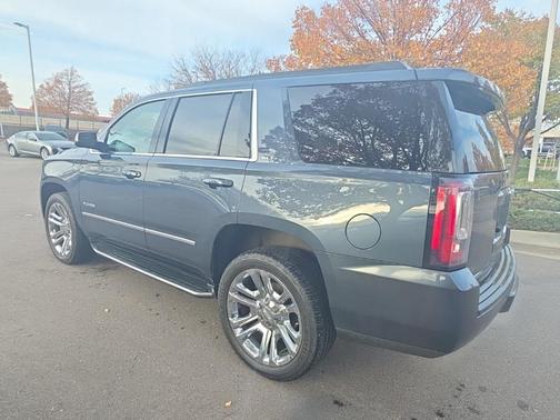2019 GMC Yukon SLT