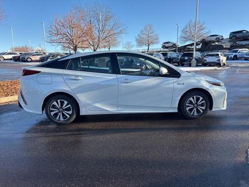 2017 Toyota Prius Prime Premium