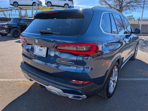 2023 BMW X5 PHEV xDrive45e