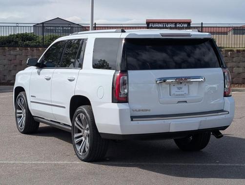 Summit White 2019 GMC Yukon Denali