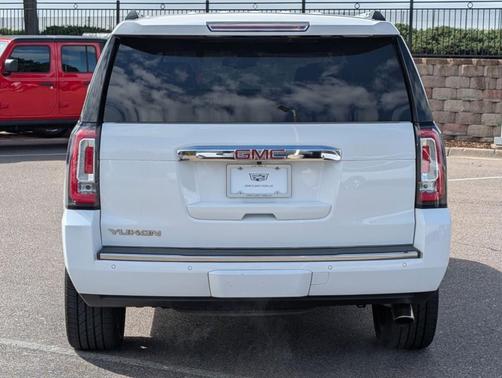 Summit White 2019 GMC Yukon Denali