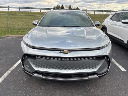 2025 Chevrolet Equinox EV LT