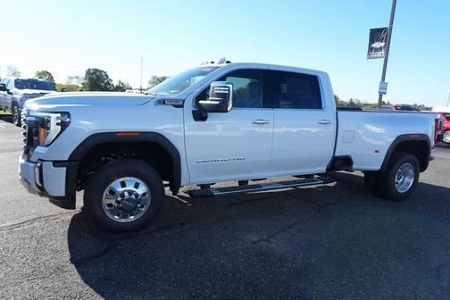2026 GMC Sierra 3500 Denali