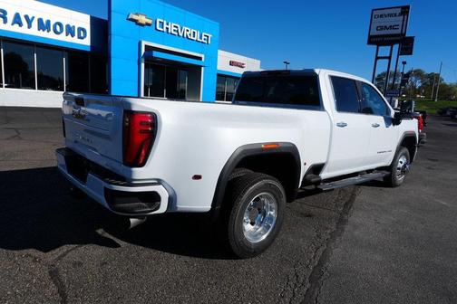 2026 GMC Sierra 3500 Denali
