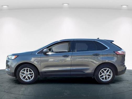 Carbonized Gray Metallic 2023 Ford Edge SEL