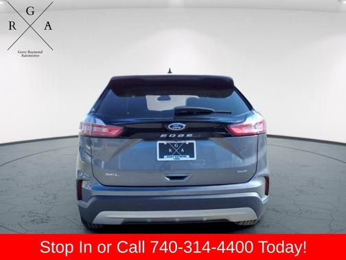 Carbonized Gray Metallic 2023 Ford Edge SEL