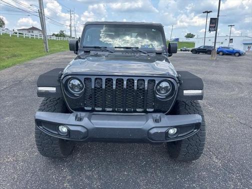 2022 Jeep Gladiator Altitude 4x4
