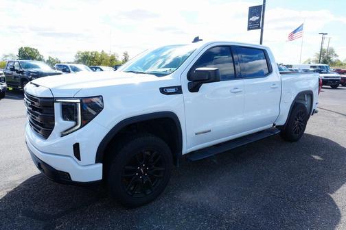 2022 GMC Sierra 1500 Elevation
