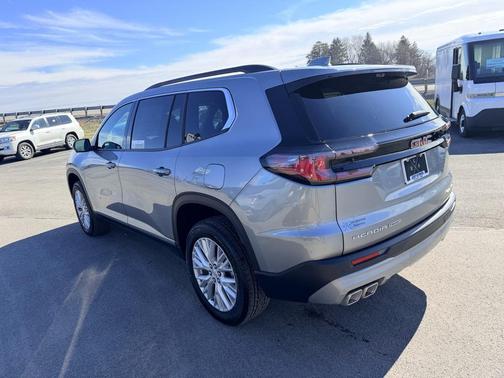 2026 GMC Acadia Elevation AWD