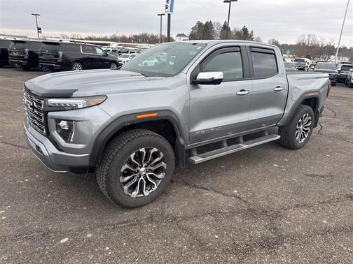 2024 GMC Canyon Denali