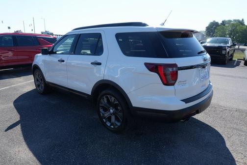 2018 Ford Explorer Sport