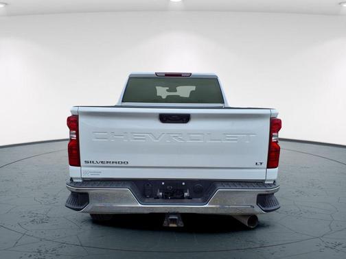 Summit White 2025 Chevrolet Silverado 2500 LT