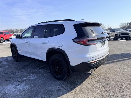2026 GMC Acadia AT4 AWD