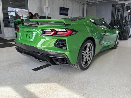 2026 Chevrolet Corvette Stingray w/3LT