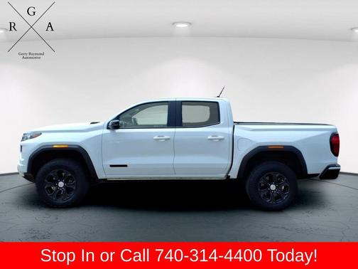 Summit White 2024 GMC Canyon Elevation