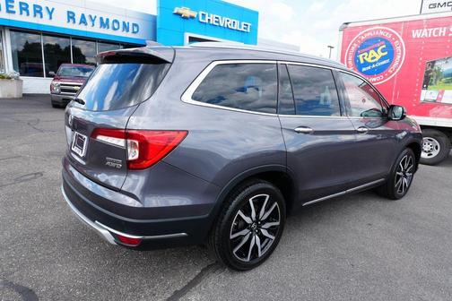 2020 Honda Pilot Touring 8-Passenger