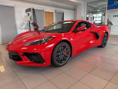 2026 Chevrolet Corvette Stingray w/2LT