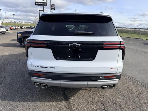 2026 Chevrolet Traverse AWD Z71