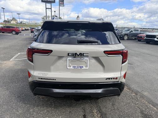 2026 GMC Terrain AWD AT4