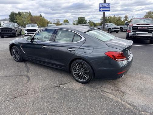 2019 Genesis G70 3.3T Design