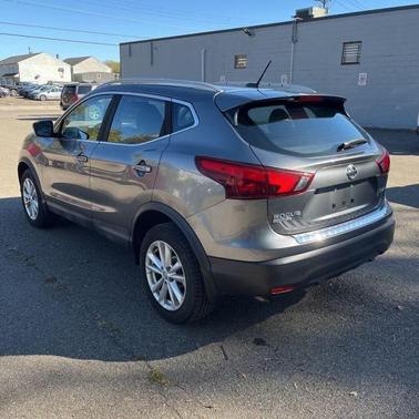 2017 Nissan Rogue Sport SV
