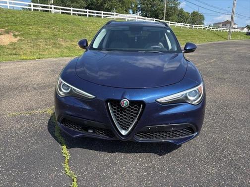 2018 Alfa Romeo Stelvio Sport