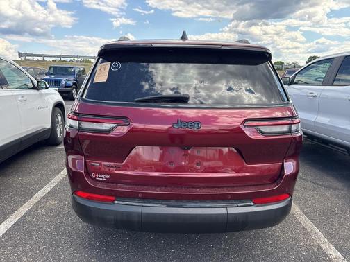 2023 Jeep Grand Cherokee L Altitude