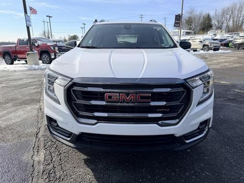 2022 GMC Terrain AWD AT4