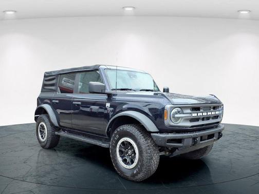 Antimatter Blue Metallic 2021 Ford Bronco Big Bend