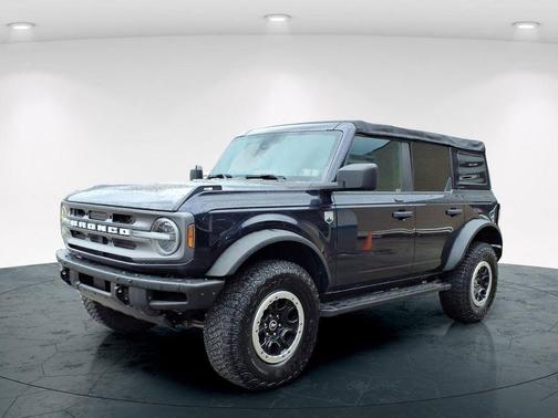 Antimatter Blue Metallic 2021 Ford Bronco Big Bend