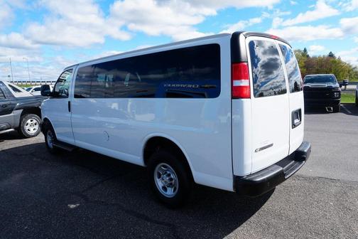 2022 Chevrolet Express 3500 RWD 3500 Extended Wheelbase LS