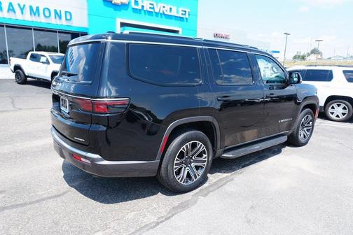 2022 Jeep Wagoneer Series III 4x4