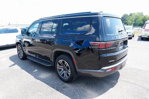 2022 Jeep Wagoneer Series III 4x4