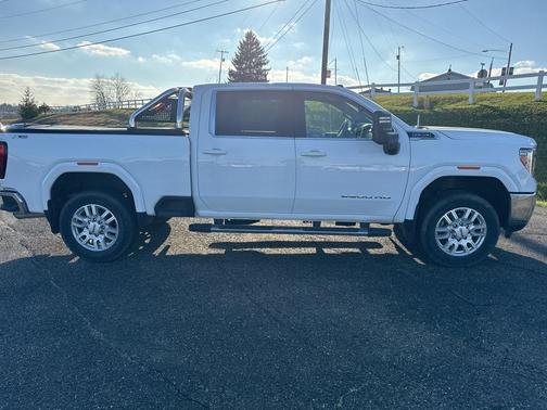 2022 GMC Sierra 2500 SLE