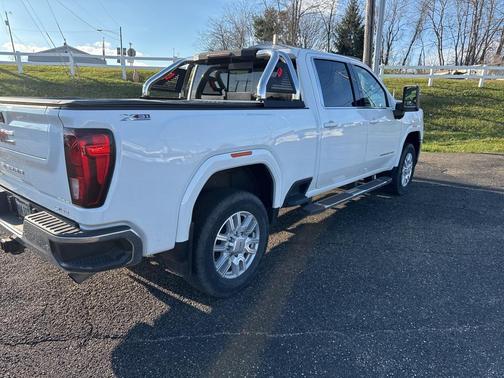 2022 GMC Sierra 2500 SLE