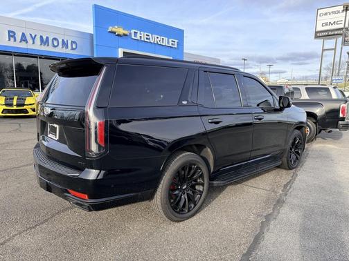 2022 Cadillac Escalade Sport Platinum