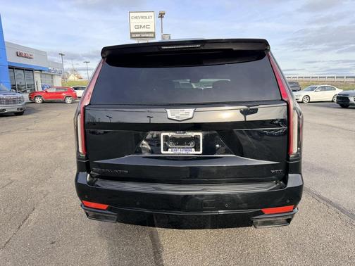 2022 Cadillac Escalade Sport Platinum