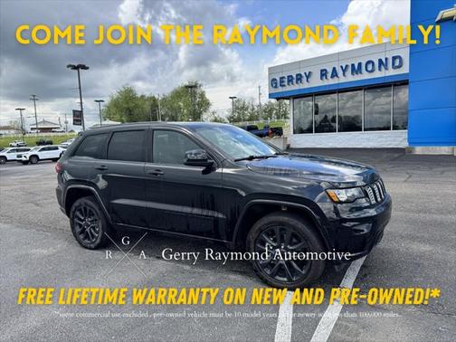 2022 Jeep Grand Cherokee Laredo