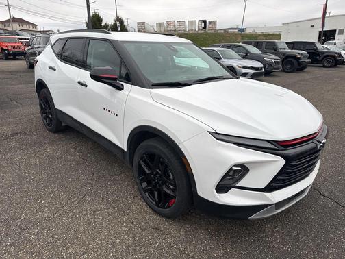 2023 Chevrolet Blazer 2LT