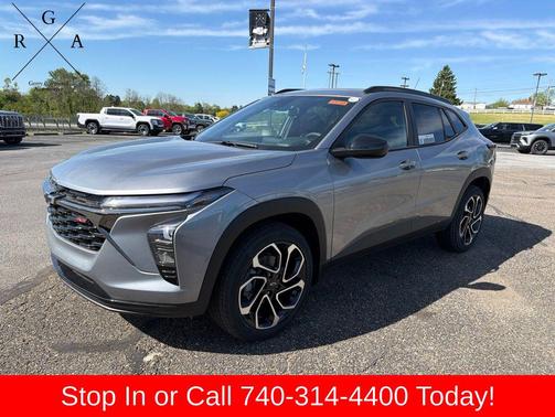 Sterling Gray Metallic 2026 Chevrolet Trax FWD 2RS