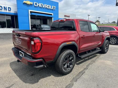 2025 GMC Canyon Elevation