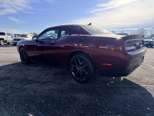 2023 Dodge Challenger SXT