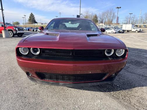 2023 Dodge Challenger SXT