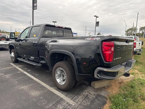 2022 Chevrolet Silverado 3500 LTZ