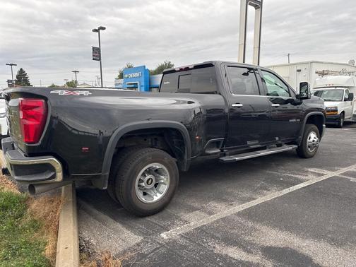 2022 Chevrolet Silverado 3500 LTZ