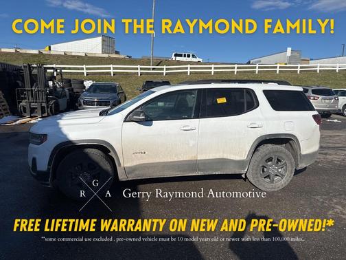 2023 GMC Acadia AWD AT4